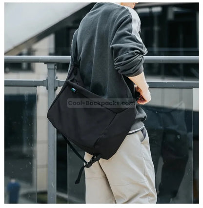 Cool Messenger Bag