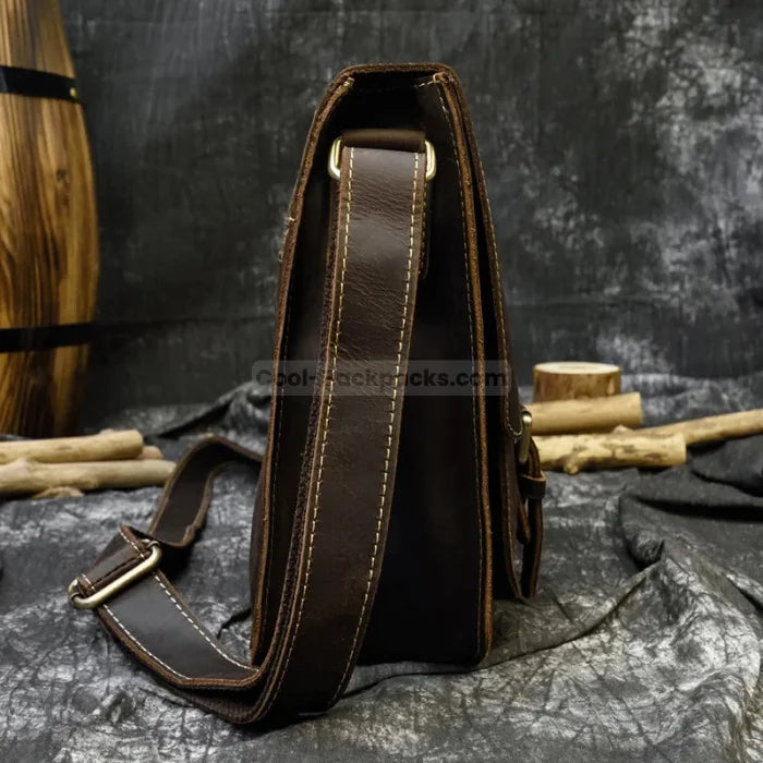 Men’s Crossbody Leather Messenger Bag