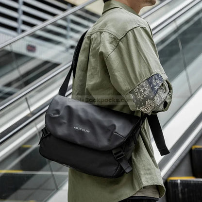 Modern Messenger Bag